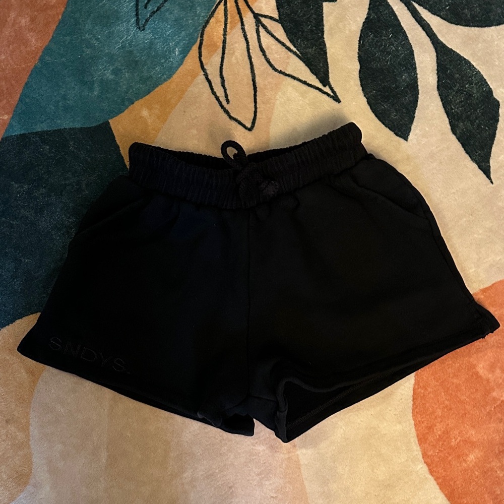 SNDYS black shorts. Size US 4